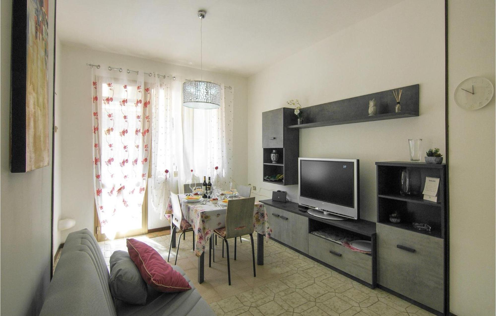 Cozy Apartment In La Spezia With Wifi エクステリア 写真